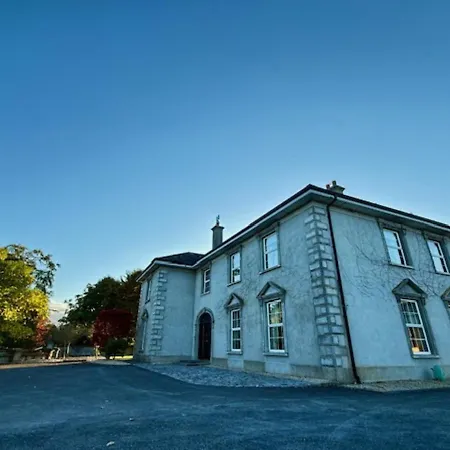 Summer Sale! Beakstown House Luxurious 5-bed Thurles