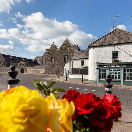 Summer Sale! Beakstown House Luxurious 5-bed * Thurles