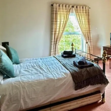 Ferienhaus Summer Sale! Beakstown House Luxurious 5-bed